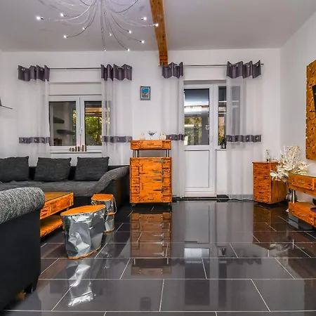 Appartement Cicko *